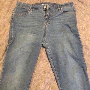 Old navy super skinny ankle jeans